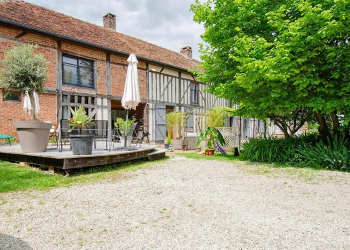 Le Coteau De L'orme Holiday home *